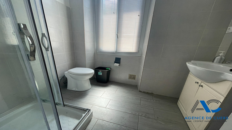Ma-Cabane - Vente Appartement CUERS, 51 m²