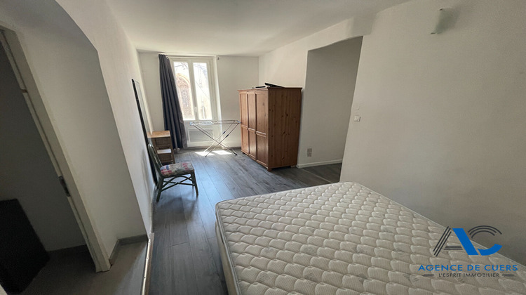 Ma-Cabane - Vente Appartement CUERS, 51 m²