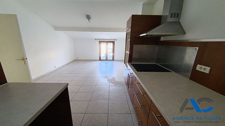 Ma-Cabane - Vente Appartement CUERS, 34 m²