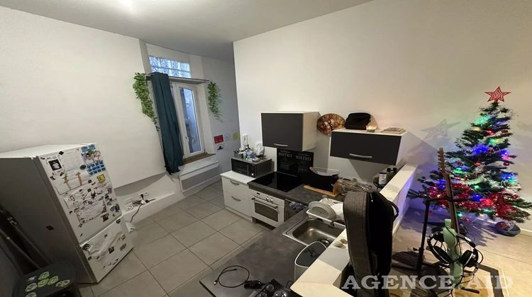 Ma-Cabane - Vente Appartement Cuges-les-Pins, 50 m²