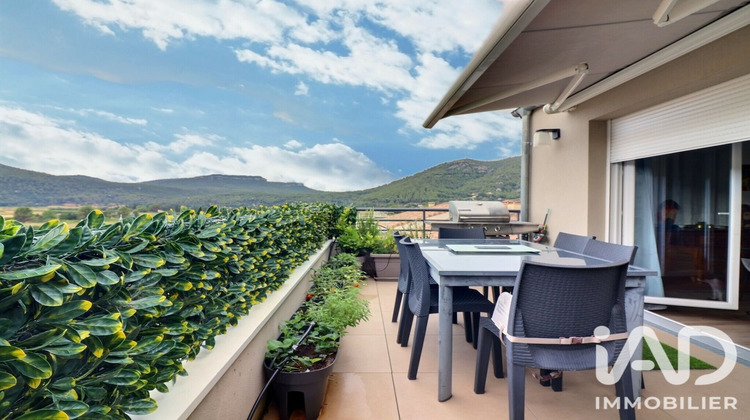 Ma-Cabane - Vente Appartement Cuges-les-Pins, 90 m²
