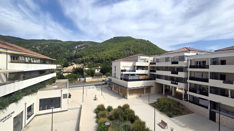 Ma-Cabane - Vente Appartement CUGES LES PINS, 60 m²