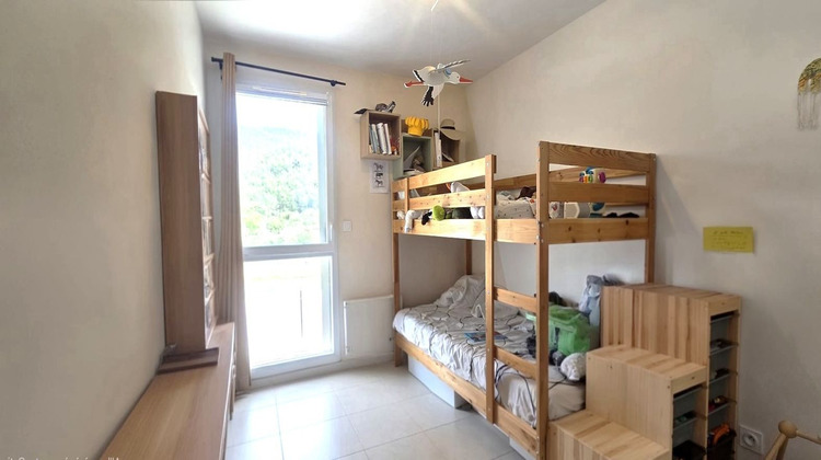 Ma-Cabane - Vente Appartement CUGES LES PINS, 60 m²