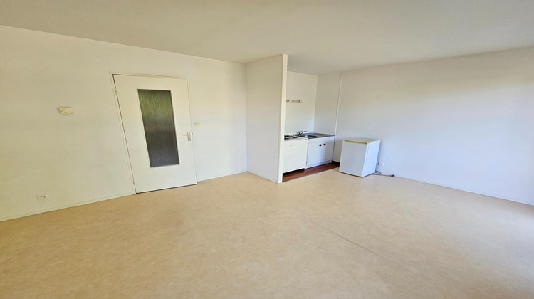 Ma-Cabane - Vente Appartement Cusset, 31 m²