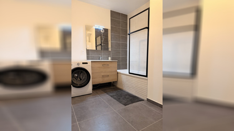 Ma-Cabane - Vente Appartement Cuvat, 65 m²