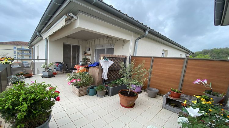 Ma-Cabane - Vente Appartement DAGNEUX, 67 m²