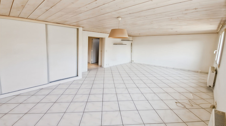 Ma-Cabane - Vente Appartement DAMMARIE-LES-LYS, 55 m²