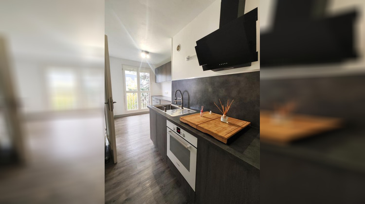 Ma-Cabane - Vente Appartement DAMMARIE LES LYS, 61 m²