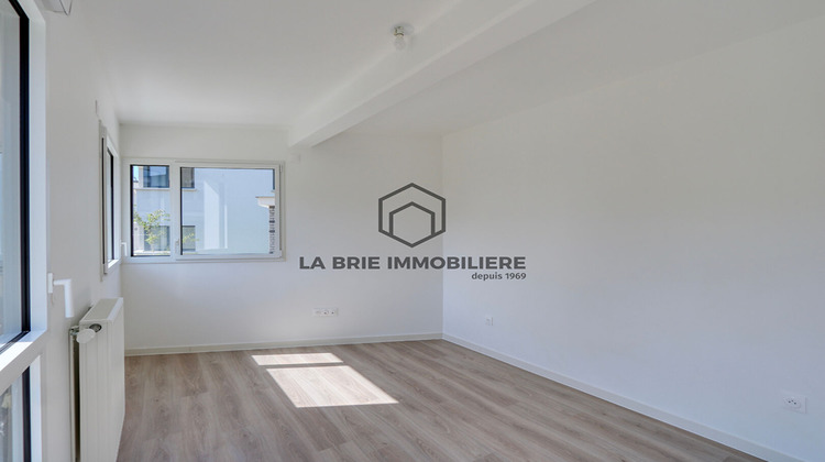 Ma-Cabane - Vente Appartement DAMMARIE-LES-LYS, 52 m²