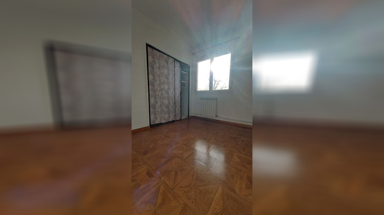 Ma-Cabane - Vente Appartement DAMMARIE-LES-LYS, 63 m²