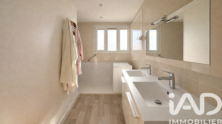 Ma-Cabane - Vente Appartement Dammarie-Lès-Lys, 63 m²