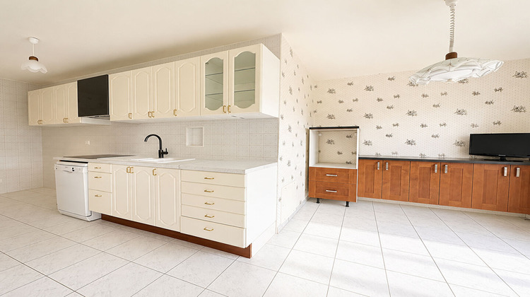 Ma-Cabane - Vente Appartement DAMMARIE-LES-LYS, 101 m²