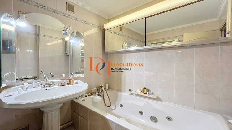 Ma-Cabane - Vente Appartement Décines-Charpieu, 69 m²