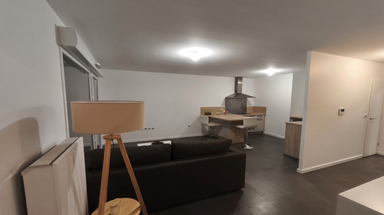 Ma-Cabane - Vente Appartement DECINES CHARPIEU, 42 m²