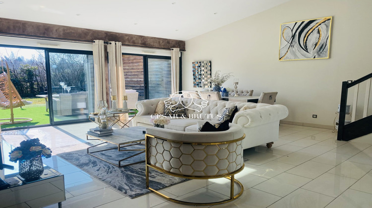 Ma-Cabane - Vente Appartement Décines-Charpieu, 83 m²