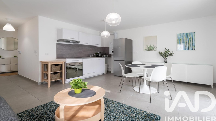 Ma-Cabane - Vente Appartement Décines-Charpieu, 45 m²