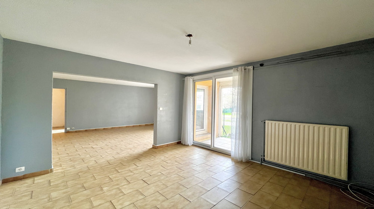 Ma-Cabane - Vente Appartement Décines-Charpieu, 82 m²