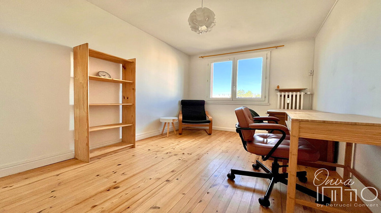 Ma-Cabane - Vente Appartement DECINES-CHARPIEU, 53 m²