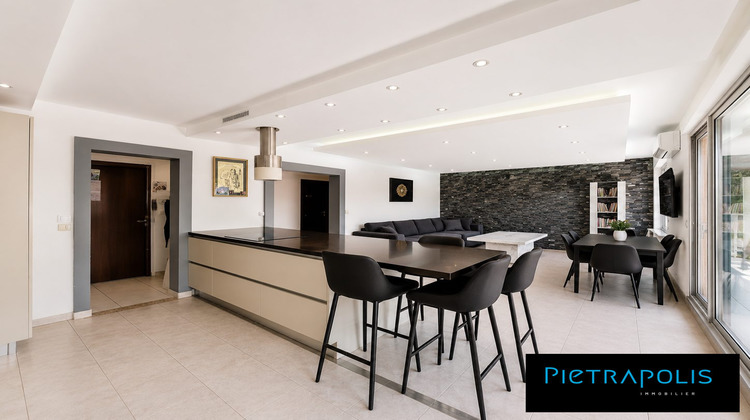 Ma-Cabane - Vente Appartement Décines-Charpieu, 94 m²