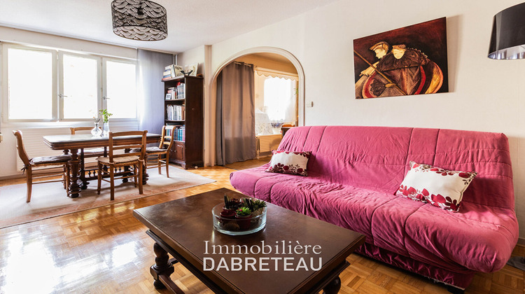 Ma-Cabane - Vente Appartement DECINES-CHARPIEU, 79 m²