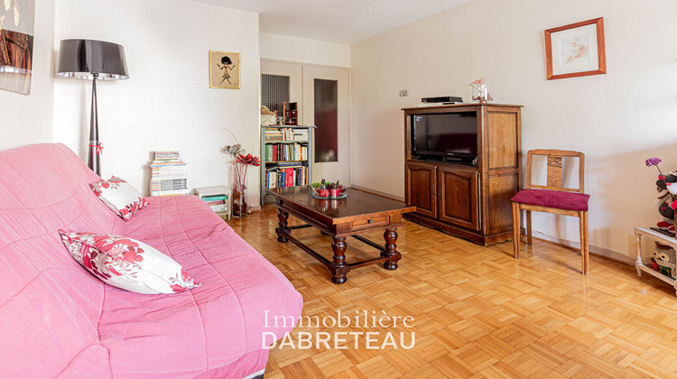 Ma-Cabane - Vente Appartement DECINES-CHARPIEU, 79 m²