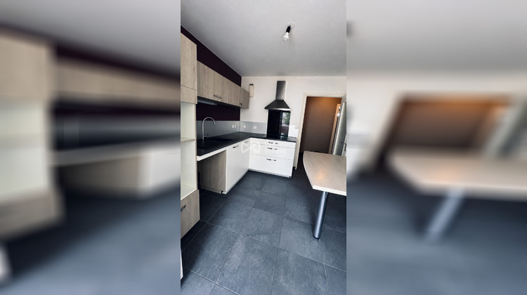 Ma-Cabane - Vente Appartement Décines-Charpieu, 80 m²