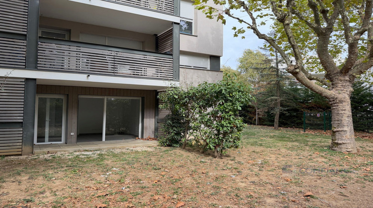 Ma-Cabane - Vente Appartement Décines-Charpieu, 45 m²