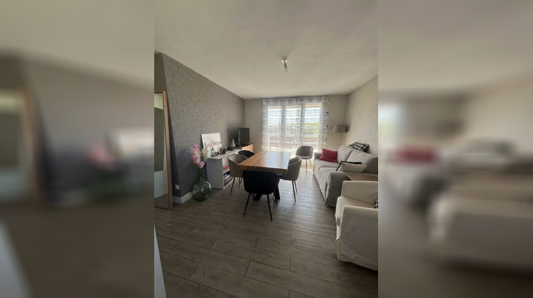Ma-Cabane - Vente Appartement DECINES-CHARPIEU, 47 m²