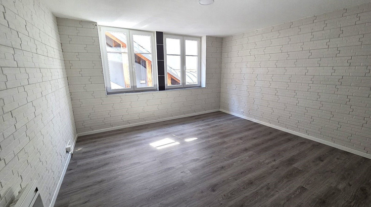 Ma-Cabane - Vente Appartement Delle, 79 m²