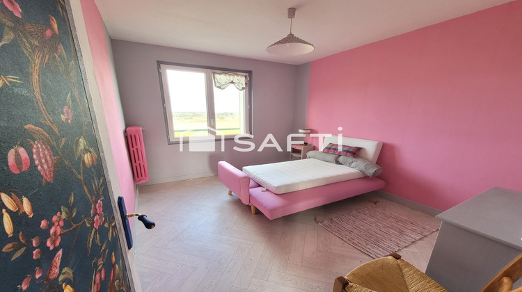 Ma-Cabane - Vente Appartement Descartes, 70 m²