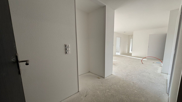 Ma-Cabane - Vente Appartement DEVECEY, 68 m²