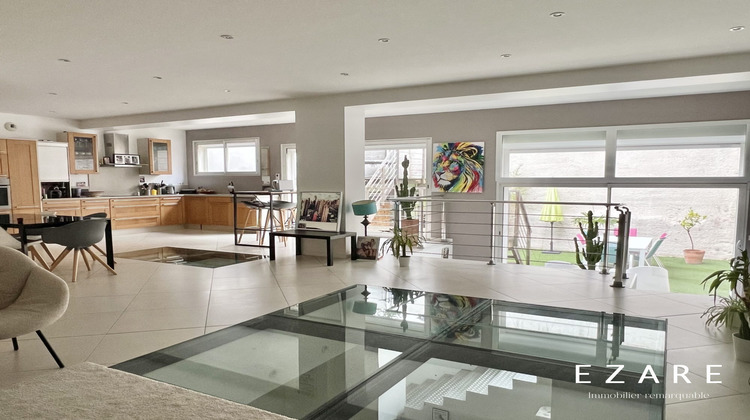 Ma-Cabane - Vente Appartement Dijon, 215 m²