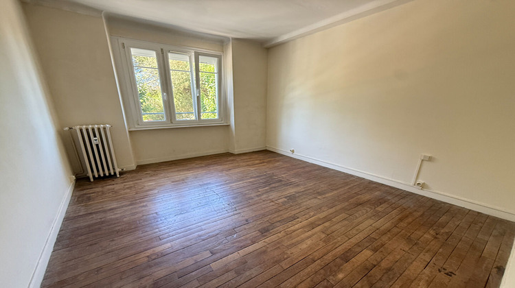 Ma-Cabane - Vente Appartement DINAN, 69 m²