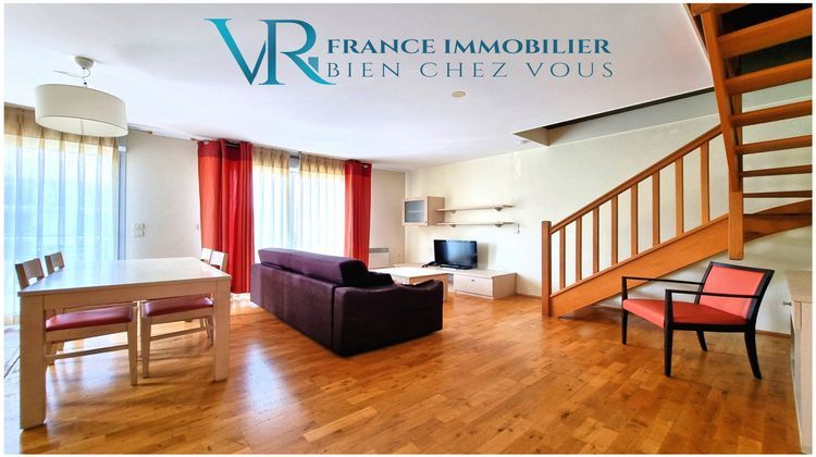 Ma-Cabane - Vente Appartement Divonne-les-Bains, 74 m²