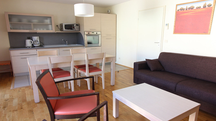 Ma-Cabane - Vente Appartement DIVONNE-LES-BAINS, 71 m²