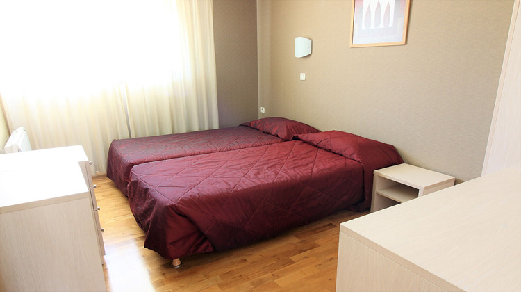 Ma-Cabane - Vente Appartement DIVONNE-LES-BAINS, 71 m²