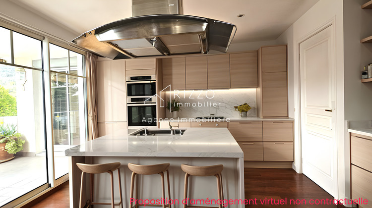 Ma-Cabane - Vente Appartement Divonne-les-Bains, 152 m²