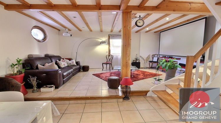 Ma-Cabane - Vente Appartement DIVONNE-LES-BAINS, 108 m²