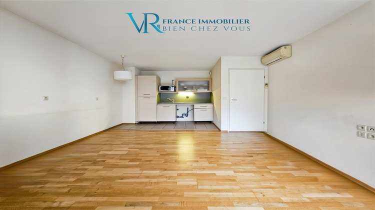 Ma-Cabane - Vente Appartement Divonne-les-Bains, 43 m²