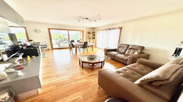 Ma-Cabane - Vente Appartement Divonne-les-Bains, 104 m²