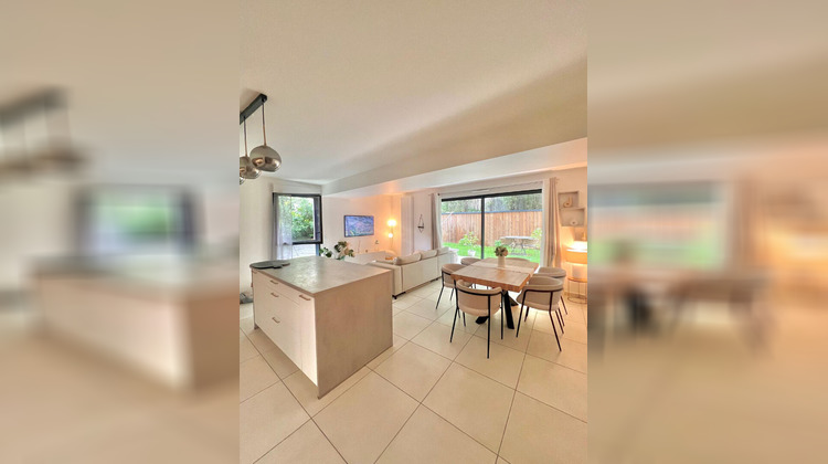 Ma-Cabane - Vente Appartement DIVONNE-LES-BAINS, 70 m²