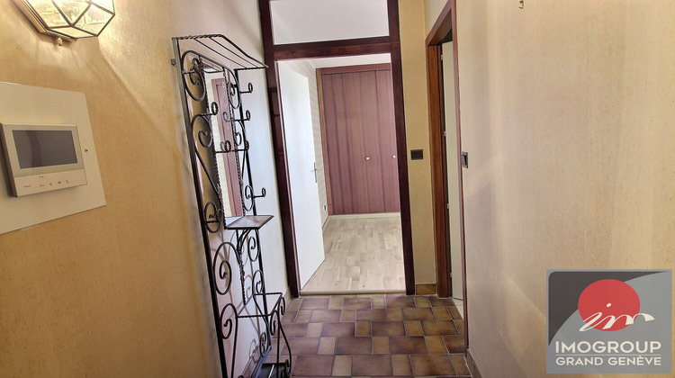 Ma-Cabane - Vente Appartement DIVONNE-LES-BAINS, 120 m²