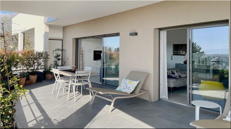 Ma-Cabane - Vente Appartement DIVONNE LES BAINS, 109 m²