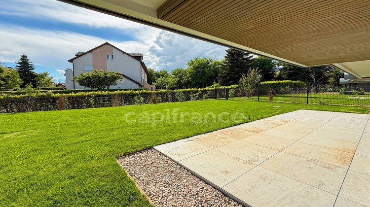 Ma-Cabane - Vente Appartement DIVONNE LES BAINS, 108 m²