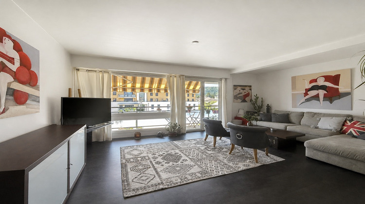 Ma-Cabane - Vente Appartement DIVONNE LES BAINS, 51 m²
