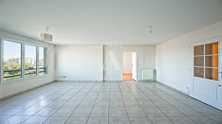 Ma-Cabane - Vente Appartement Divonne-les-Bains, 125 m²