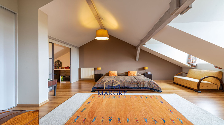 Ma-Cabane - Vente Appartement DIVONNE-LES-BAINS, 161 m²