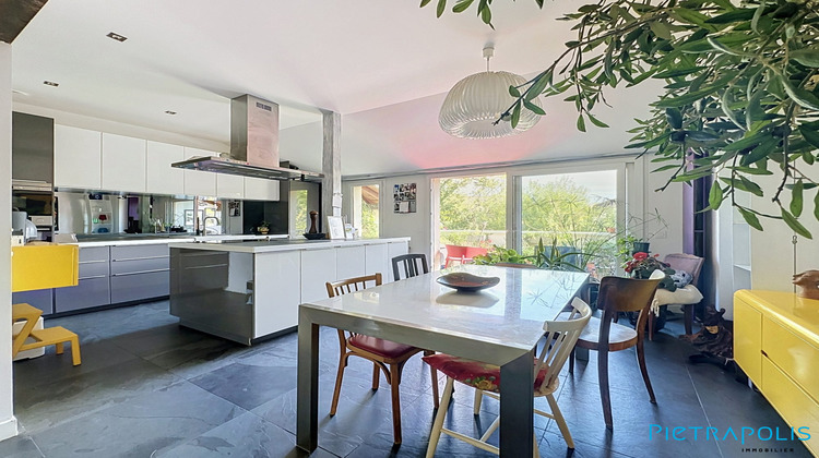 Ma-Cabane - Vente Appartement Divonne-les-Bains, 133 m²
