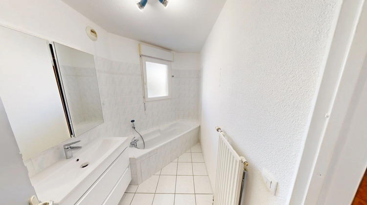 Ma-Cabane - Vente Appartement DOMENE, 71 m²