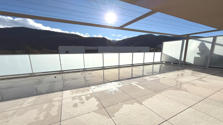 Ma-Cabane - Vente Appartement Domène, 63 m²